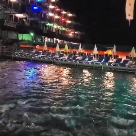 Moda Marine Luxury Homes Алания