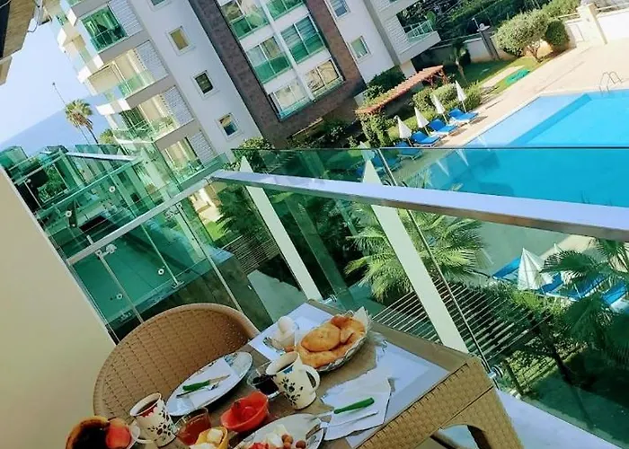 Moda Marine Luxury Homes *