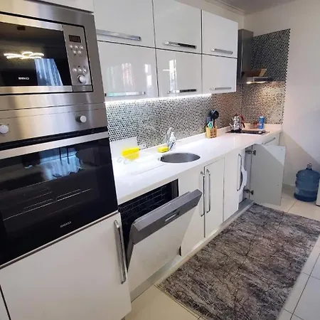 Апартаменти Moda Marine Luxury Homes *